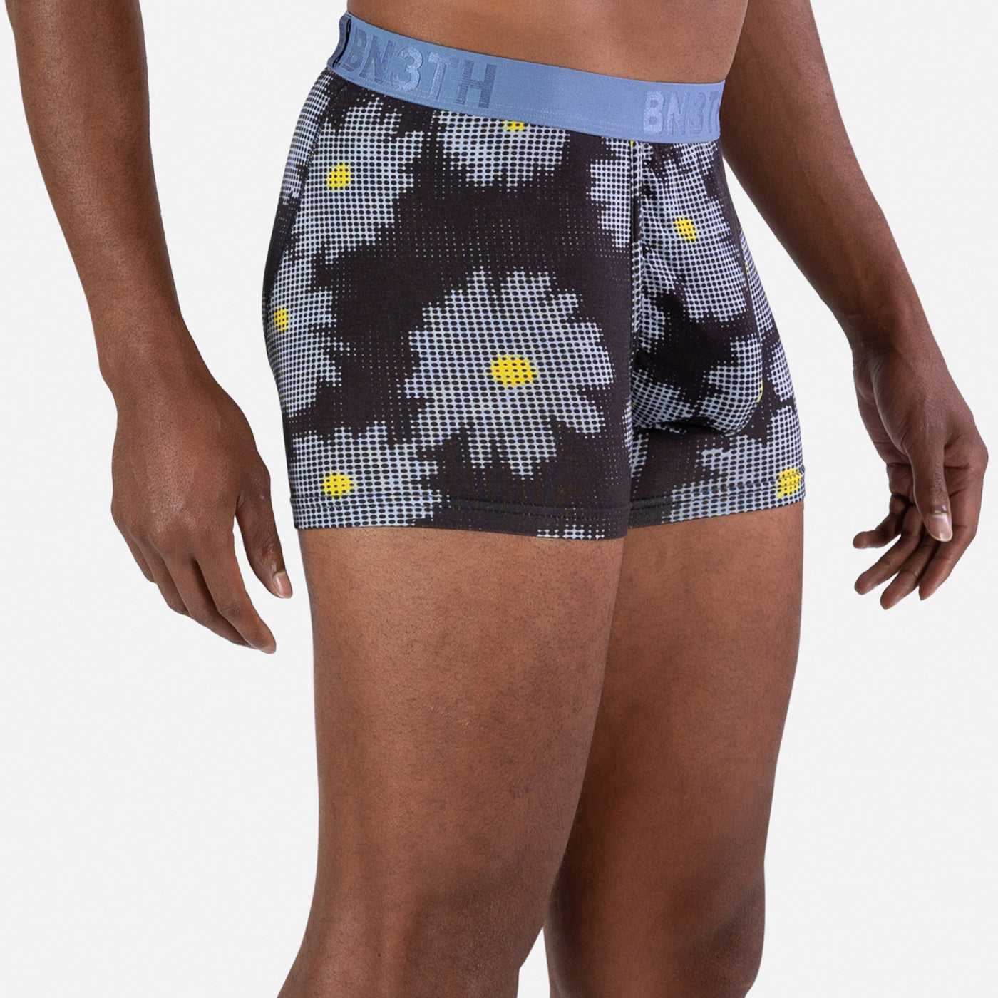 CLASSIC TRUNK DAISY MOSAIC - DARK NAVY