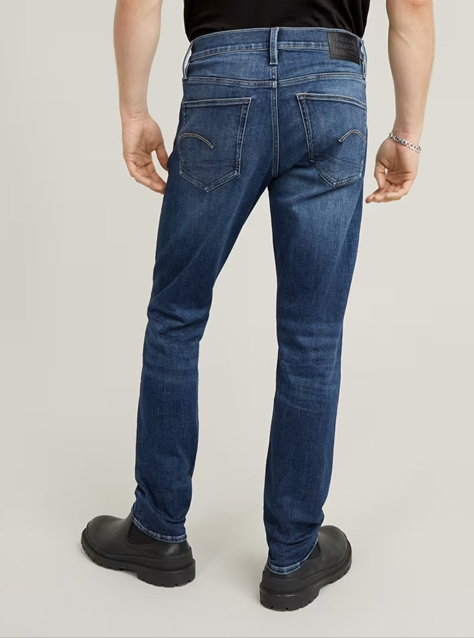 3301 SLIM JEANS - Medium Aged